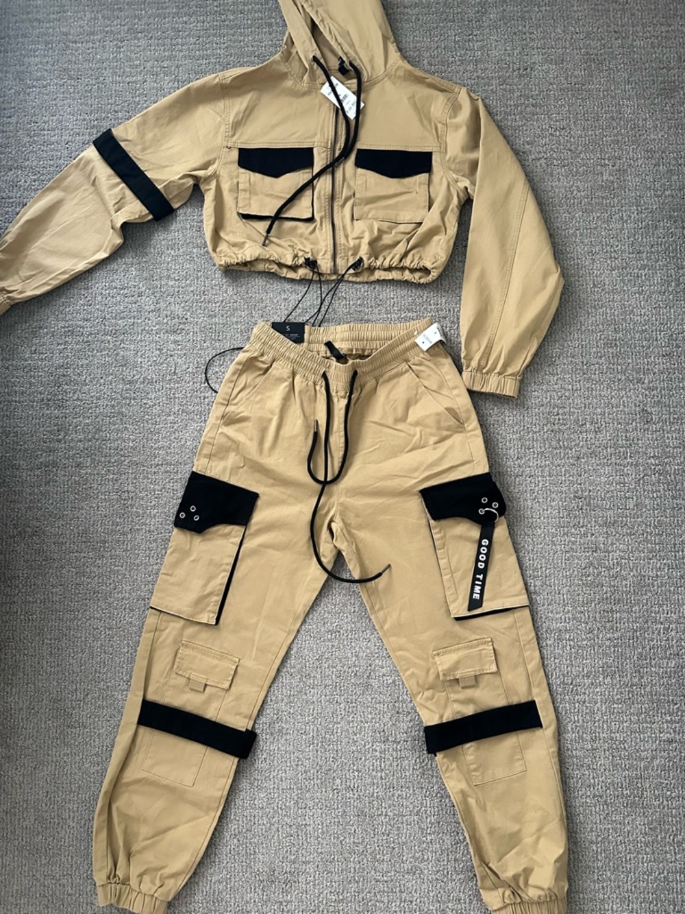 Cargo Jogger set in Khaki with Black Accents